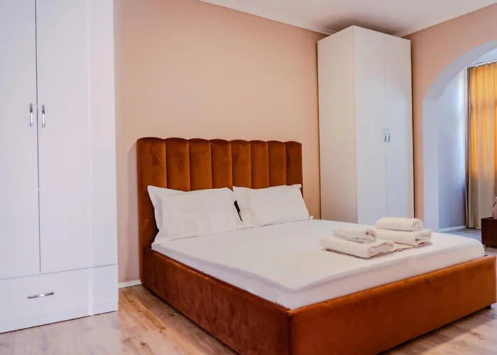 Bejart Apartment 5