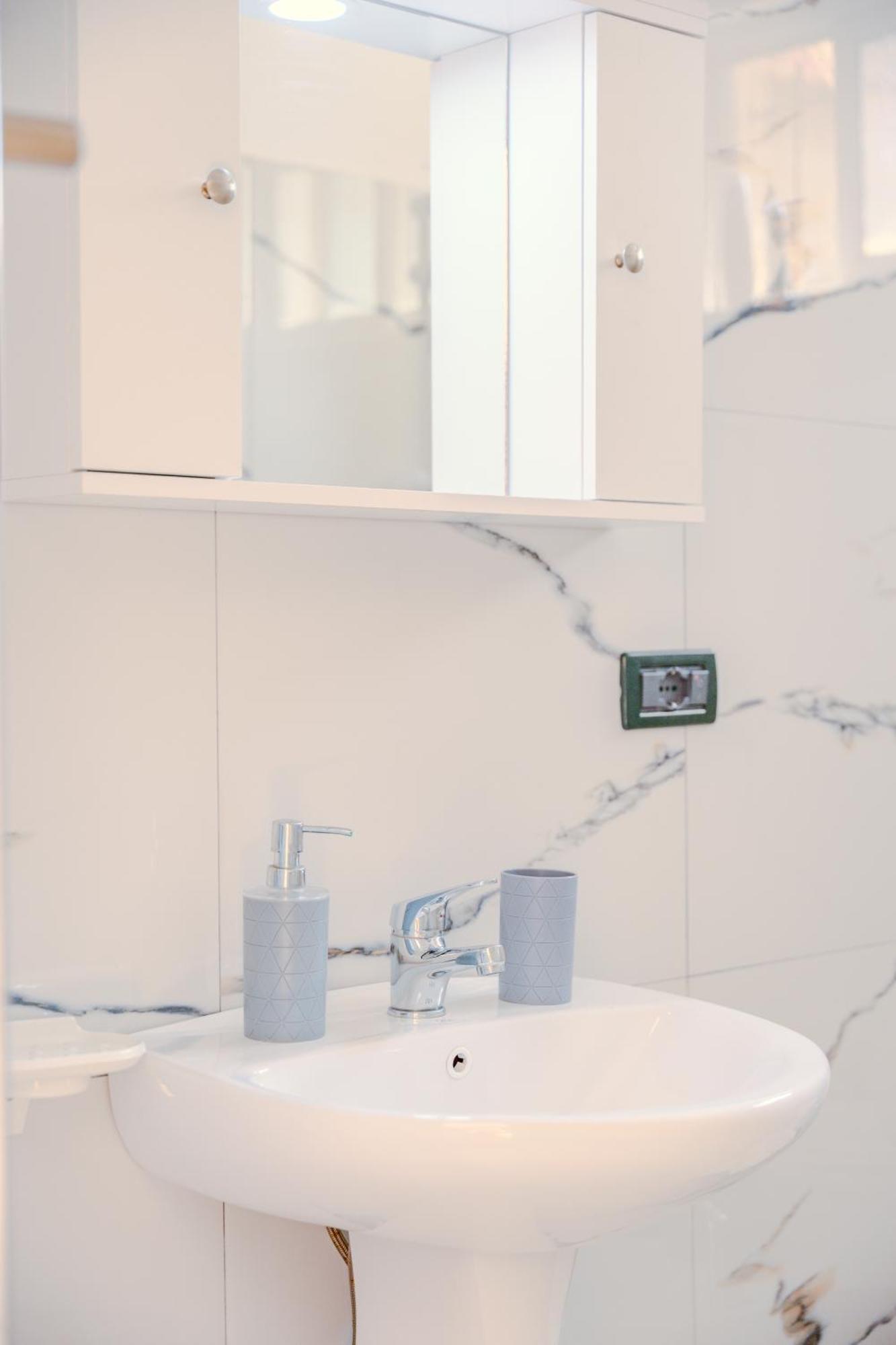 Bejart 5 Apartamento Tirana